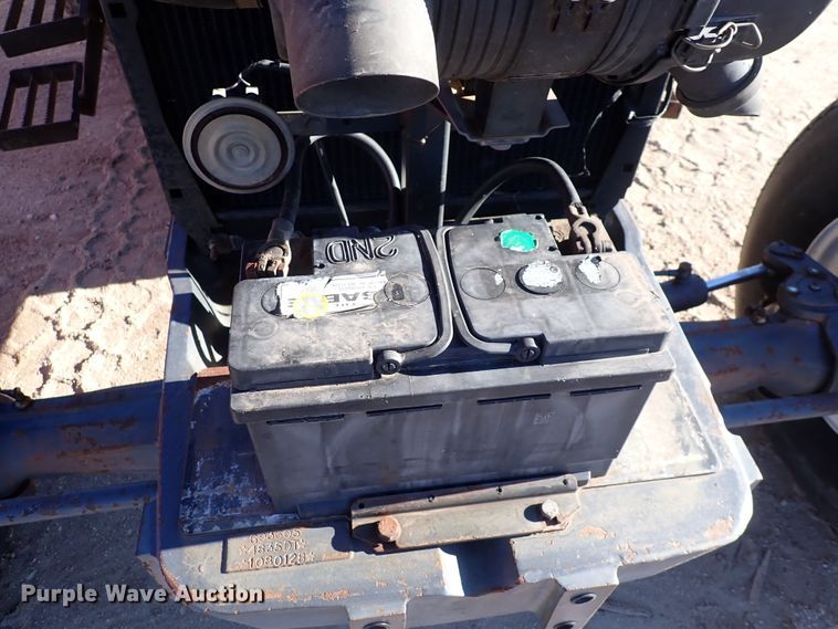 image for item DC4098 New Holland 4835  tractor