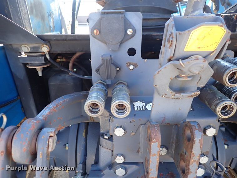 image for item DC4098 New Holland 4835  tractor