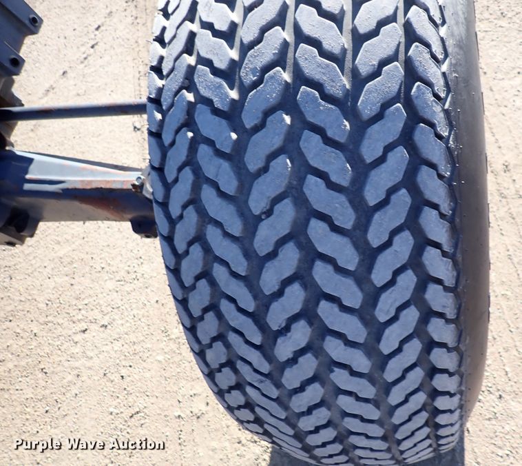 image for item DC4098 New Holland 4835  tractor