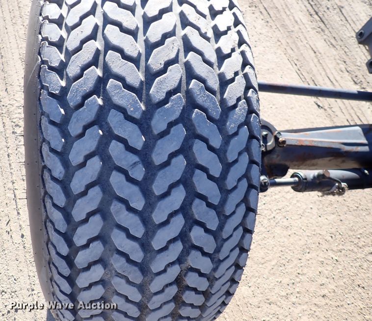 image for item DC4098 New Holland 4835  tractor