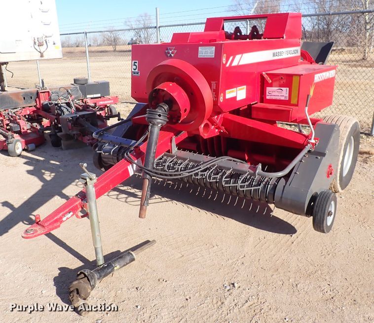 image for item DC4099 Hesston 1839  small square baler