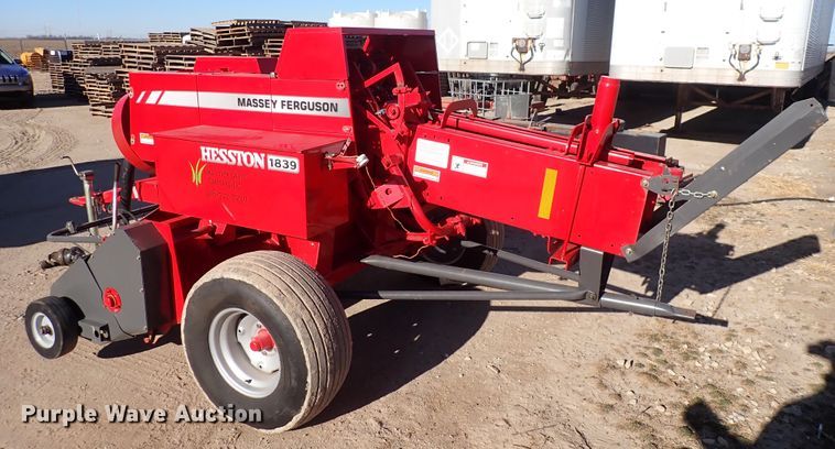 image for item DC4099 Hesston 1839  small square baler