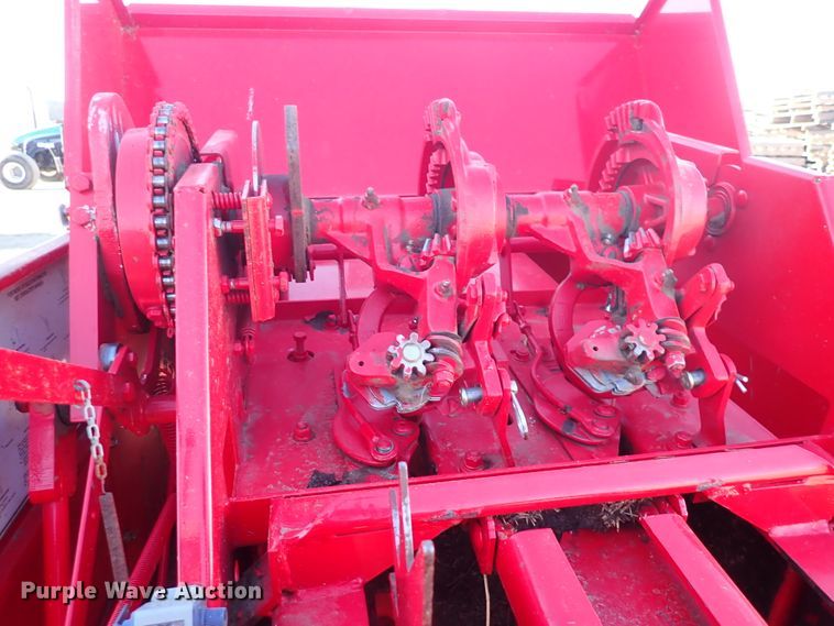 image for item DC4099 Hesston 1839  small square baler