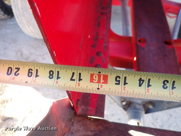 image for item DC4099 Hesston 1839  small square baler