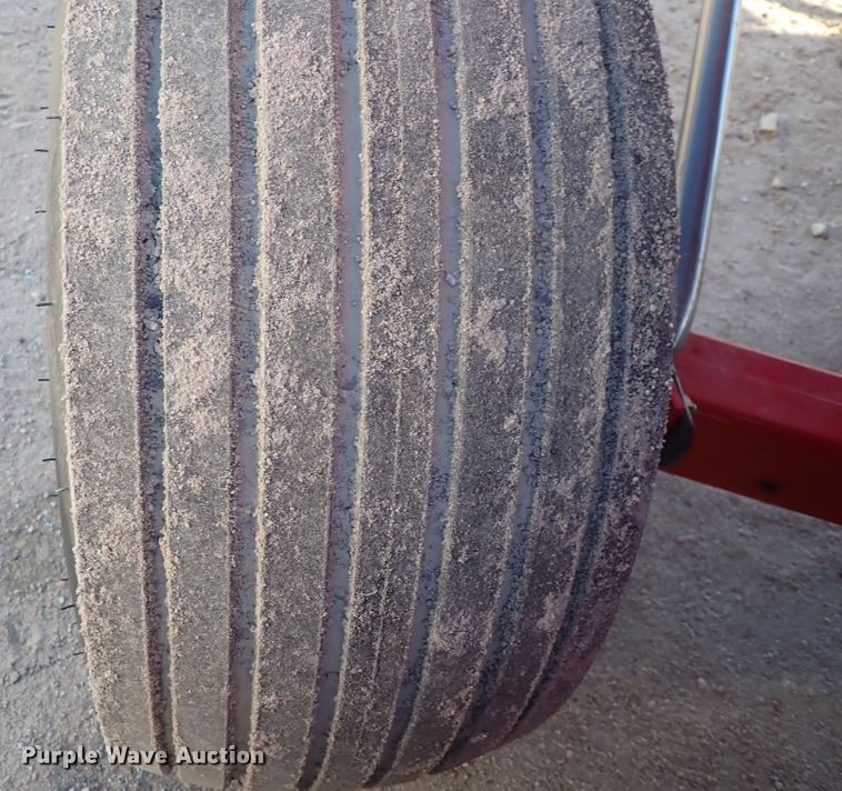 image for item DC4099 Hesston 1839  small square baler