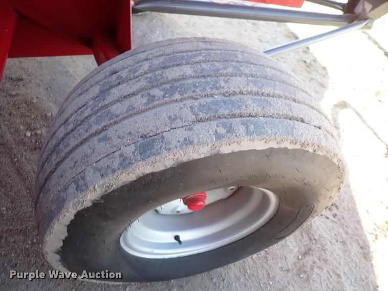 image for item DC4099 Hesston 1839  small square baler