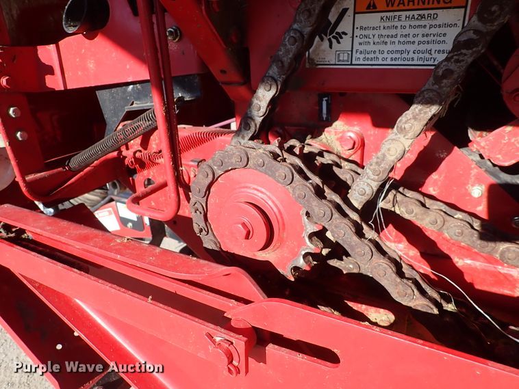 image for item DC4100 2014 New Holland BR7070  round baler