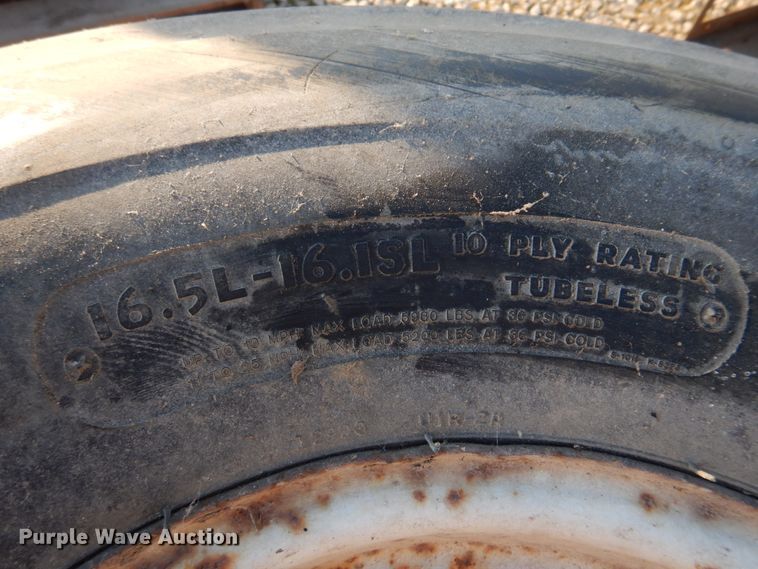 image for item DE7516 Tires