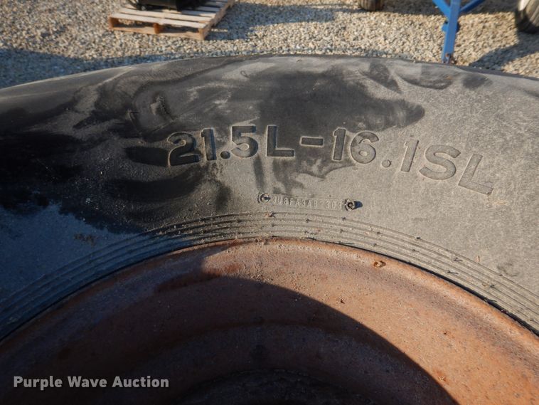 image for item DE7516 Tires