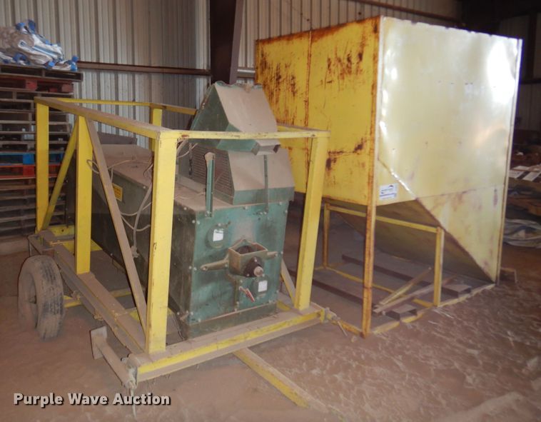 image for item DF0033 Ideal S1-0C  seed cleaner