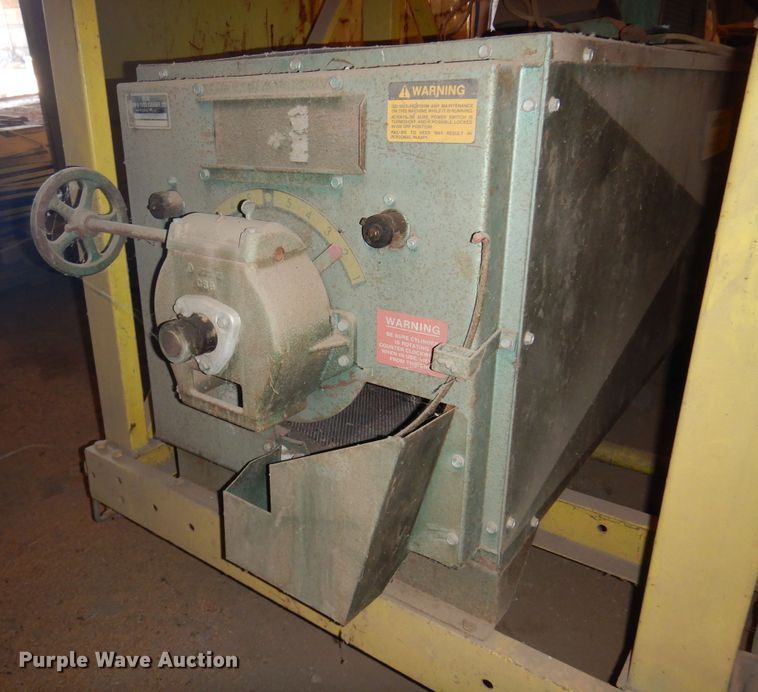 image for item DF0033 Ideal S1-0C  seed cleaner