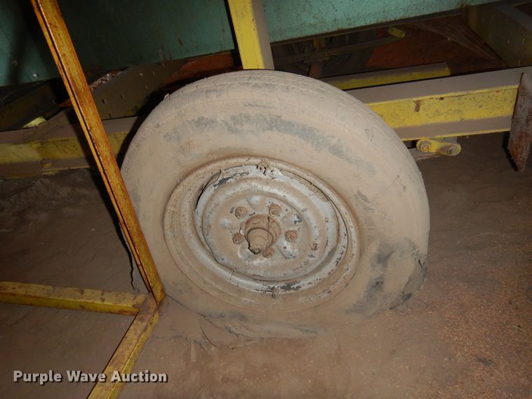 image for item DF0033 Ideal S1-0C  seed cleaner