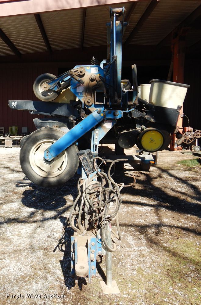 image for item DF0034 Kinze Twin Line  split row planter