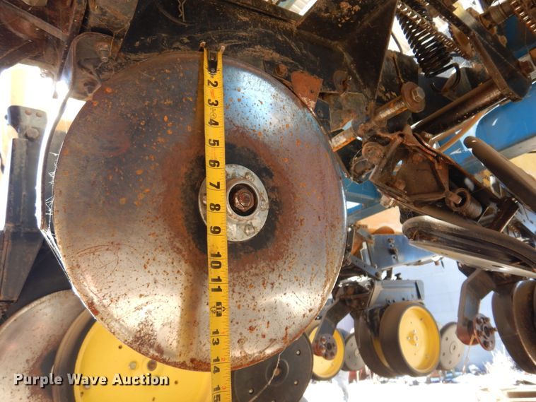 image for item DF0034 Kinze Twin Line  split row planter