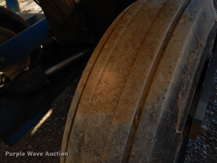 image for item DF0034 Kinze Twin Line  split row planter