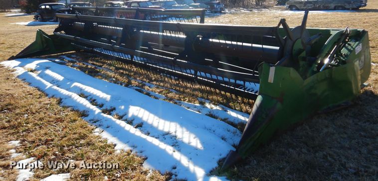 image for item DF0037 1990 John Deere 925F  flex head