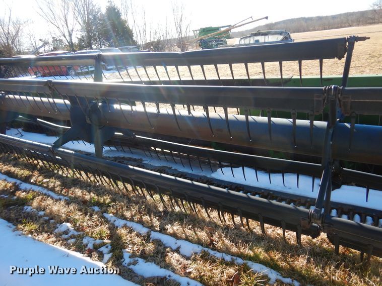 image for item DF0037 1990 John Deere 925F  flex head