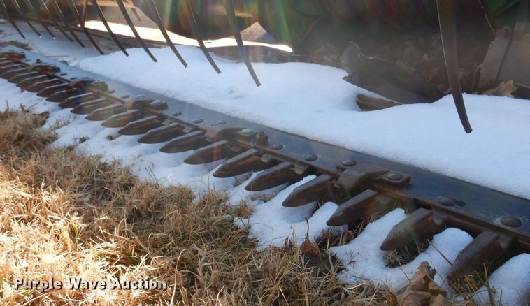 image for item DF0037 1990 John Deere 925F  flex head