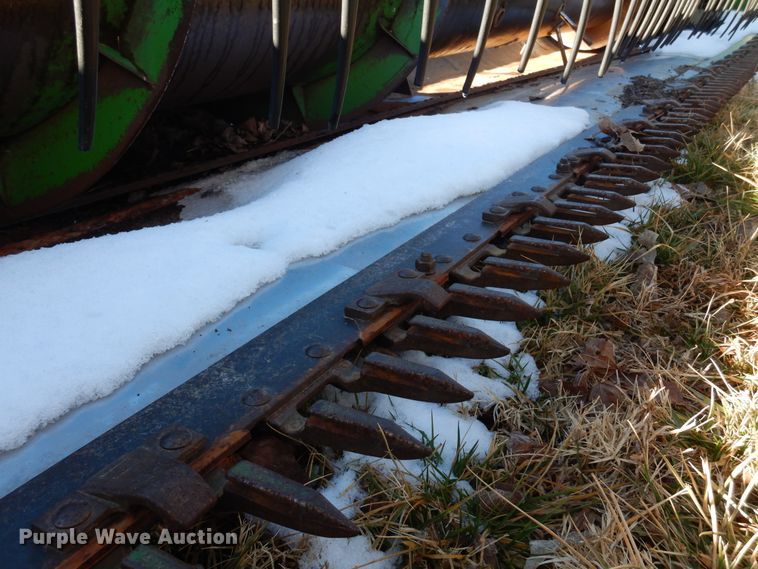 image for item DF0037 1990 John Deere 925F  flex head