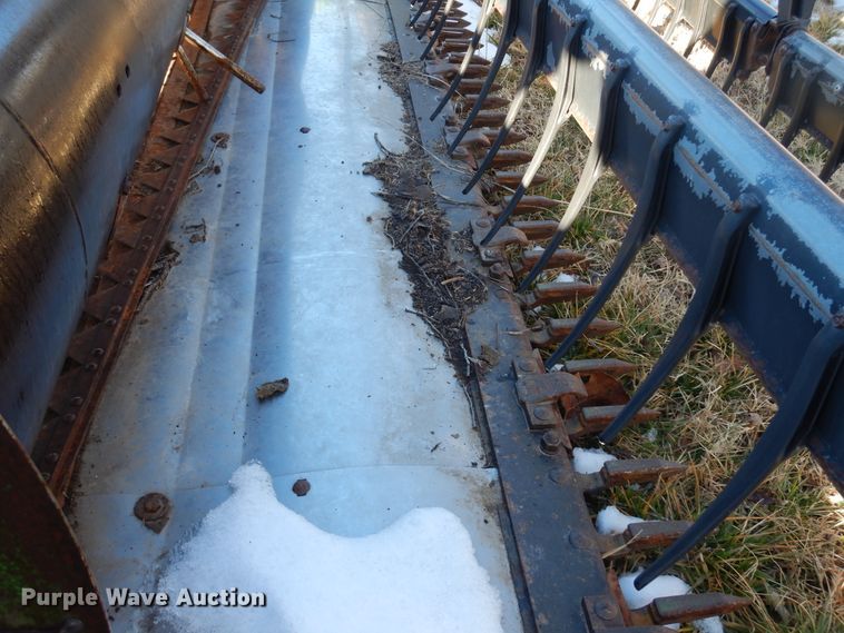 image for item DF0037 1990 John Deere 925F  flex head