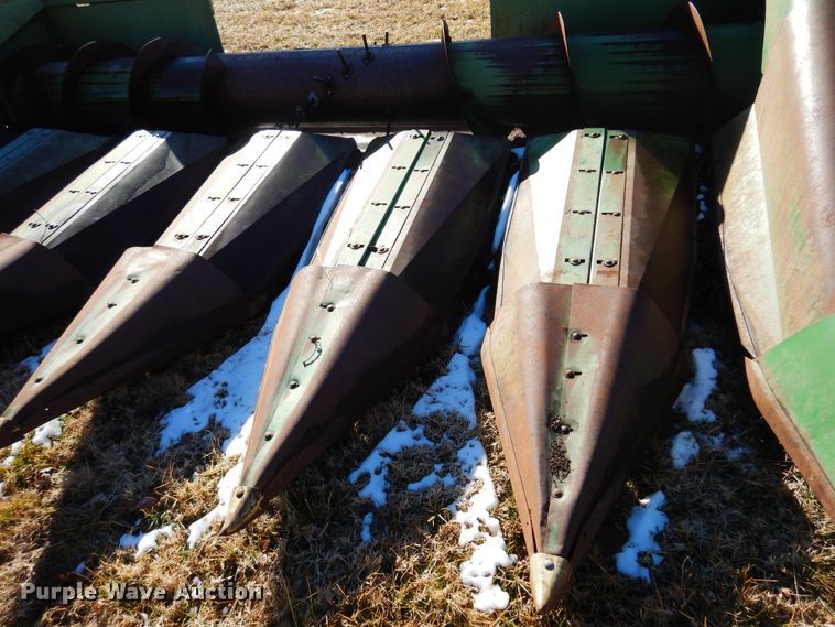 image for item DF0038 John Deere 653A  all-crop head