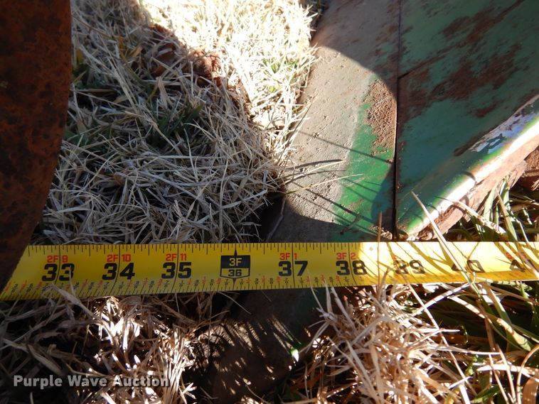 image for item DF0039 John Deere A1450  five bottom plow