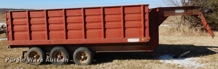 image for item DF0040 1973 Hillsboro  end dump trailer