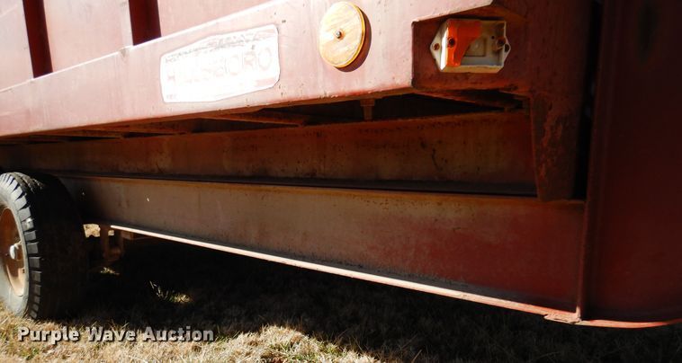 image for item DF0040 1973 Hillsboro  end dump trailer