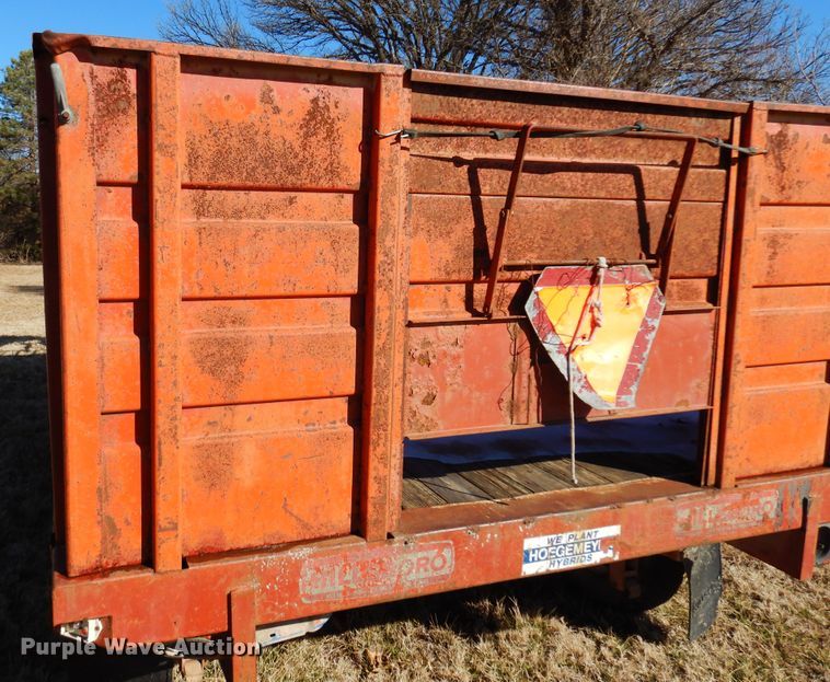 image for item DF0040 1973 Hillsboro  end dump trailer