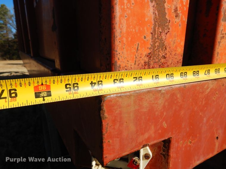 image for item DF0040 1973 Hillsboro  end dump trailer