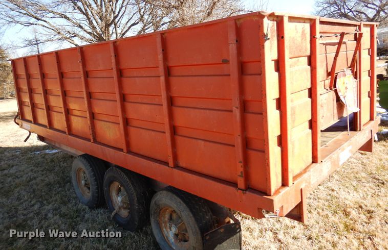 image for item DF0040 1973 Hillsboro  end dump trailer