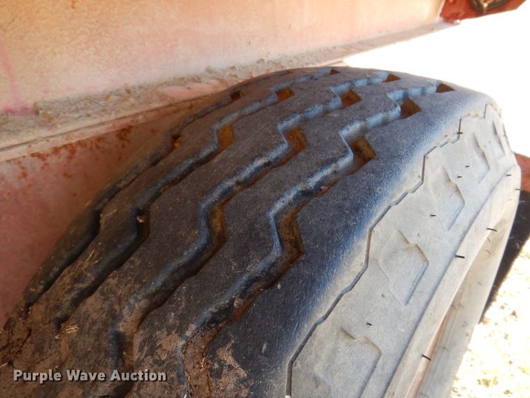 image for item DF0040 1973 Hillsboro  end dump trailer