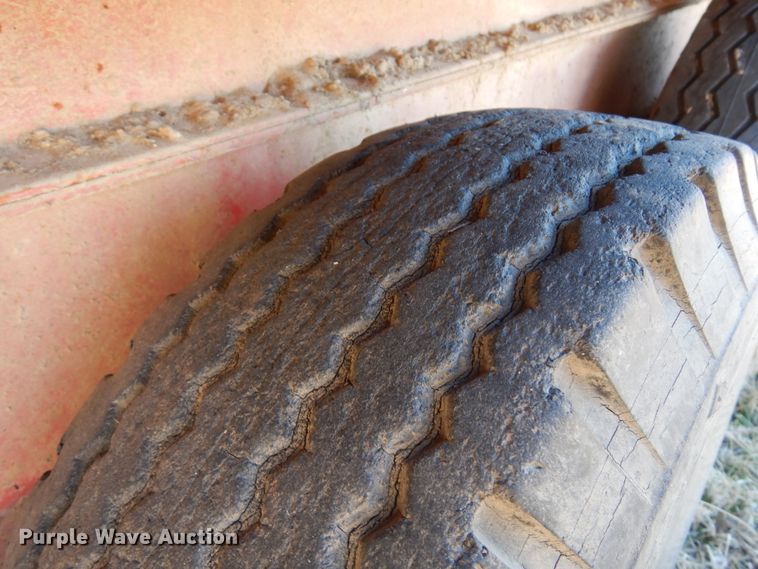 image for item DF0040 1973 Hillsboro  end dump trailer