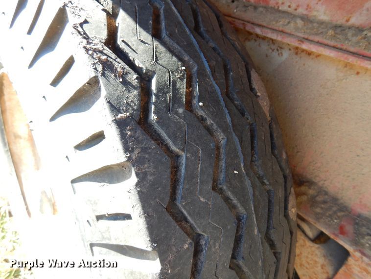 image for item DF0040 1973 Hillsboro  end dump trailer