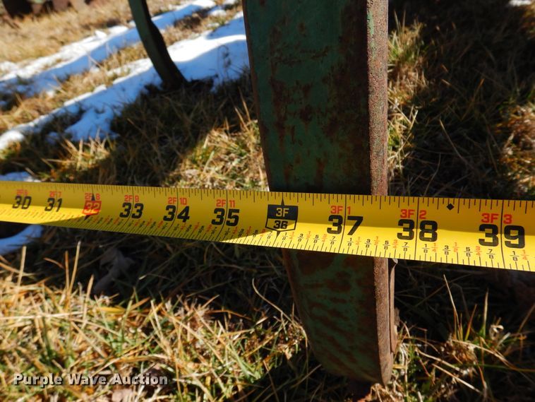 image for item DF0042 John Deere E1600  chisel