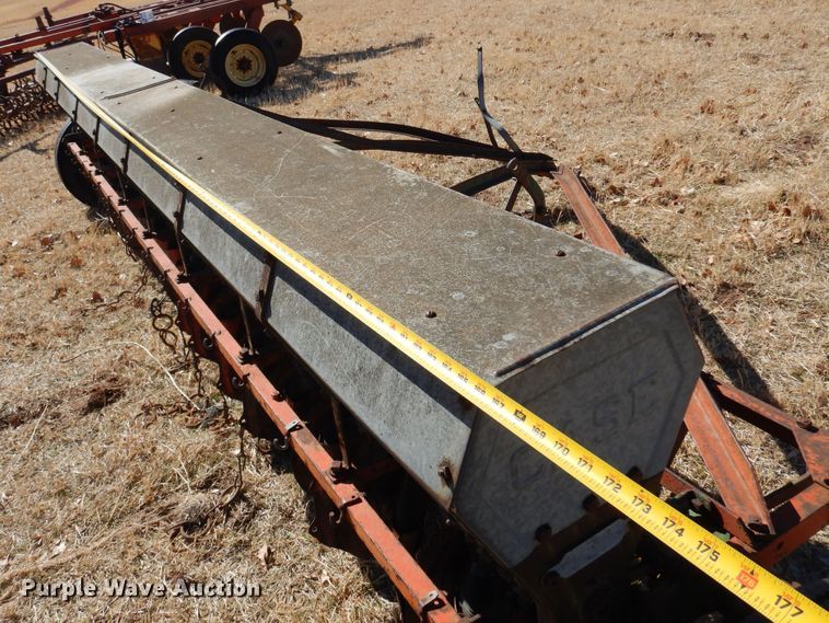 image for item DF0108 Case  grain drill