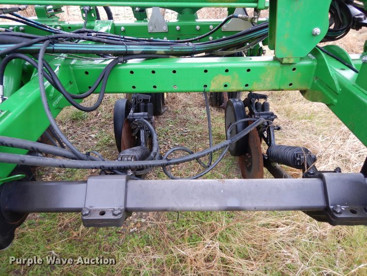 image for item DI8660 2015 John Deere HSLD 2510H  NH3 applicator