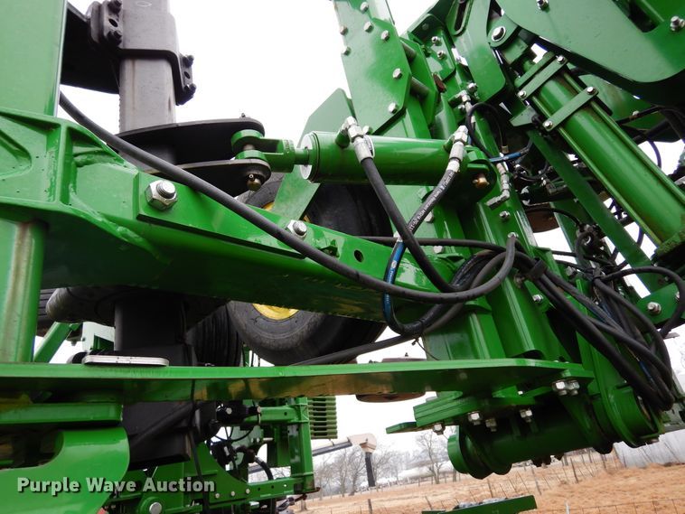 image for item DI8660 2015 John Deere HSLD 2510H  NH3 applicator