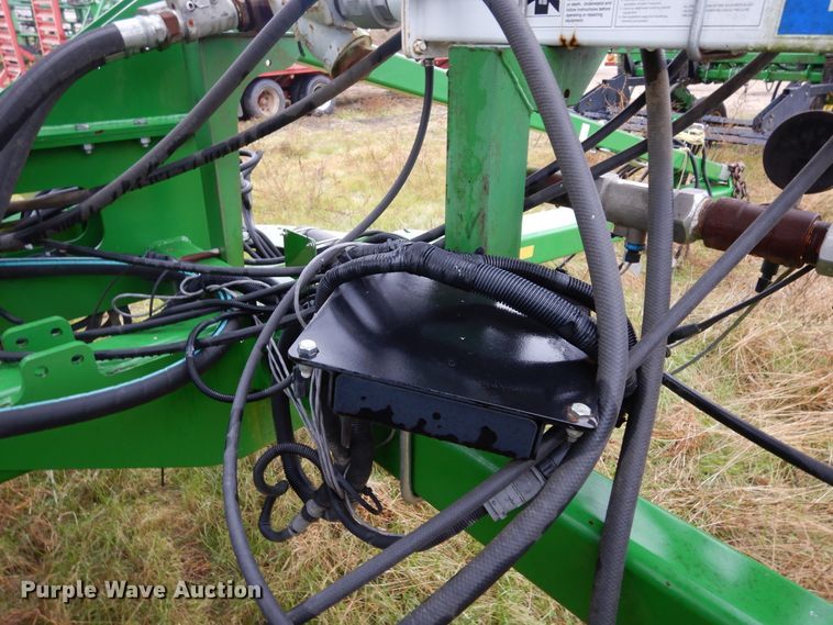 image for item DI8660 2015 John Deere HSLD 2510H  NH3 applicator