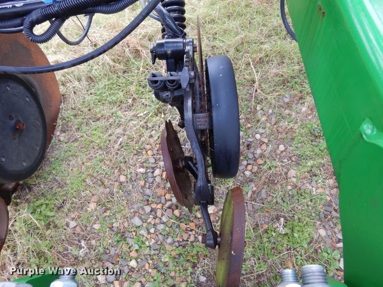 image for item DI8660 2015 John Deere HSLD 2510H  NH3 applicator