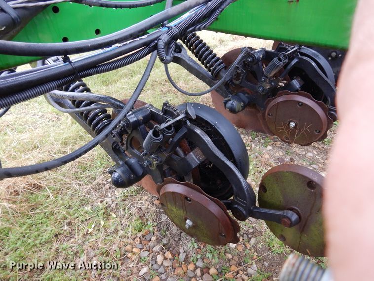 image for item DI8660 2015 John Deere HSLD 2510H  NH3 applicator