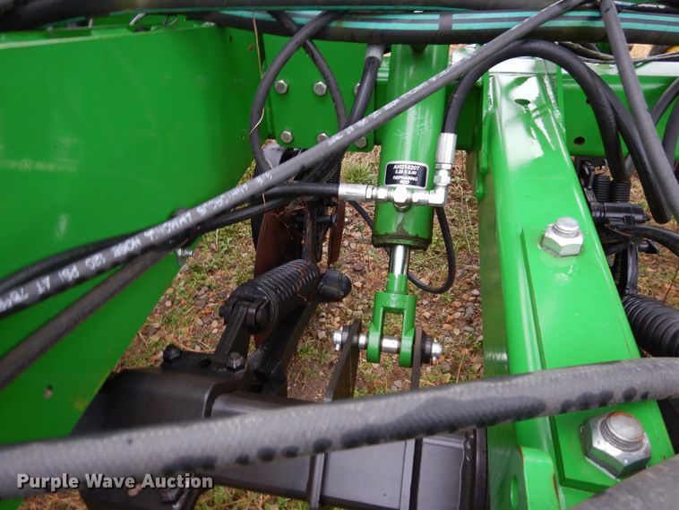 image for item DI8660 2015 John Deere HSLD 2510H  NH3 applicator