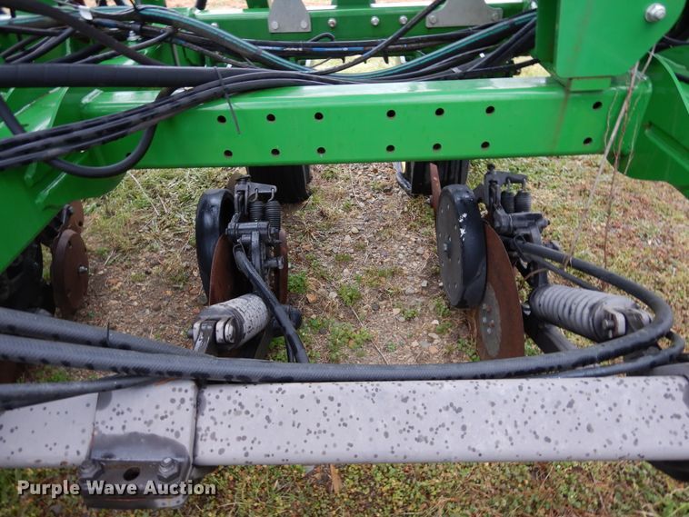 image for item DI8661 2015 John Deere HSLD 2510H  NH3 applicator