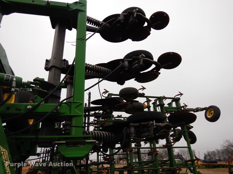 image for item DI8661 2015 John Deere HSLD 2510H  NH3 applicator