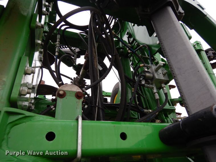 image for item DI8661 2015 John Deere HSLD 2510H  NH3 applicator