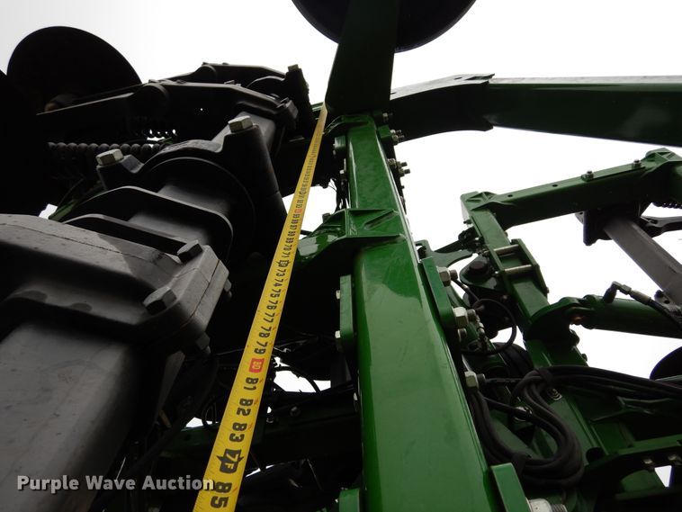 image for item DI8661 2015 John Deere HSLD 2510H  NH3 applicator