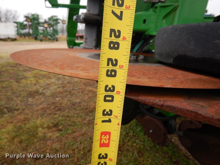 image for item DI8661 2015 John Deere HSLD 2510H  NH3 applicator