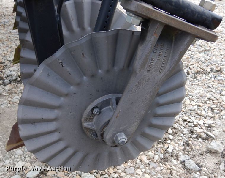 image for item DI8662 2013 John Deere 2510S  strip-till