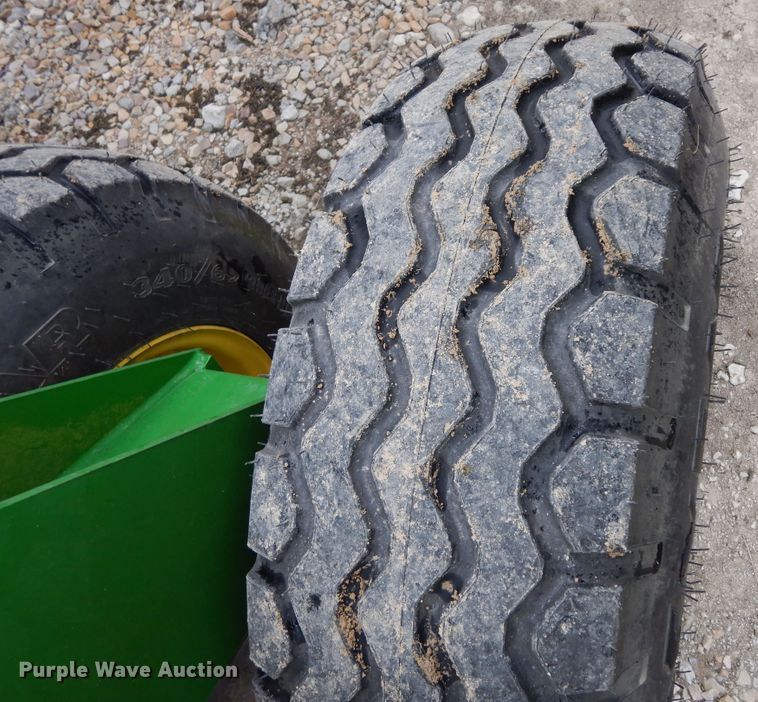 image for item DI8662 2013 John Deere 2510S  strip-till