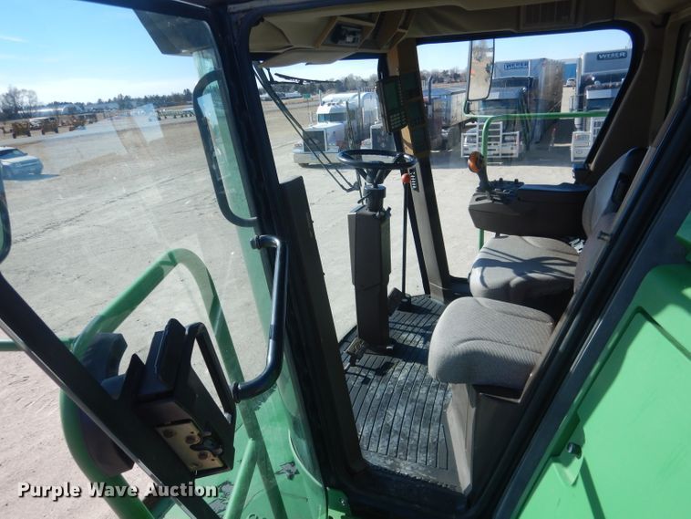 image for item DJ1264 2001 John Deere 9750 STS  combine